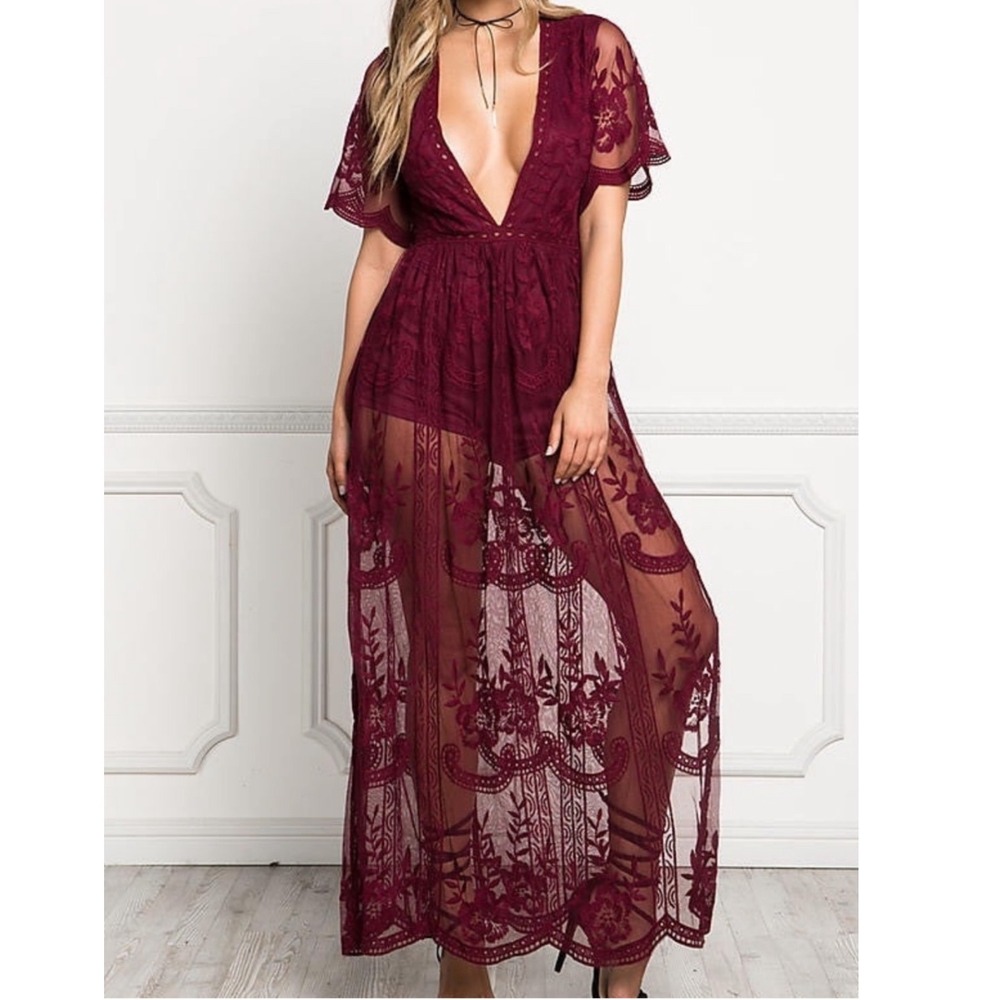 Honey Punch Burgundy Floral Lace Sheer Maxi Dress Romper Lining Deep V Small